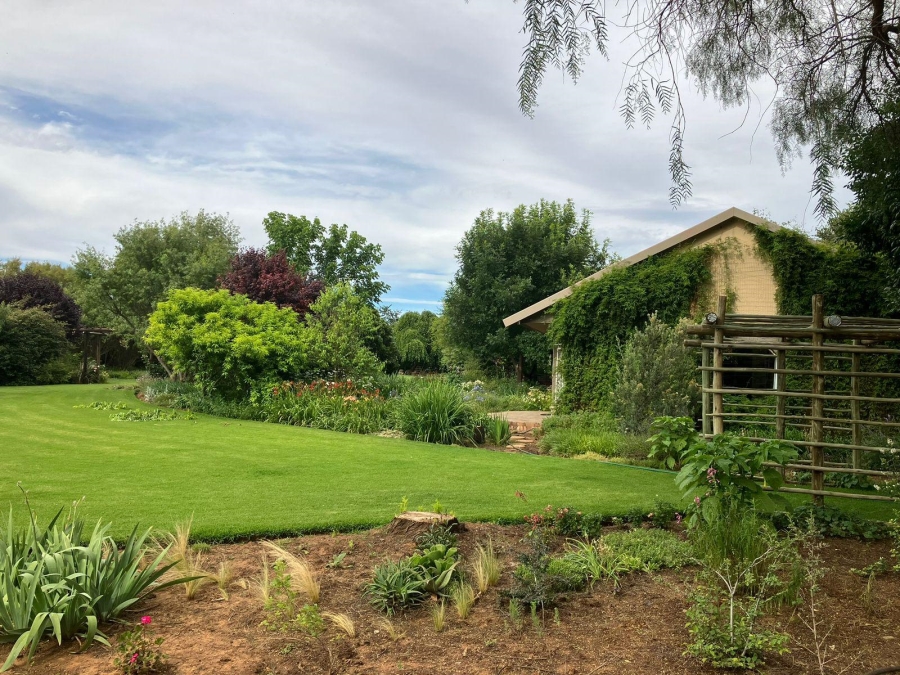 10 Bedroom Property for Sale in Bainsvlei Free State